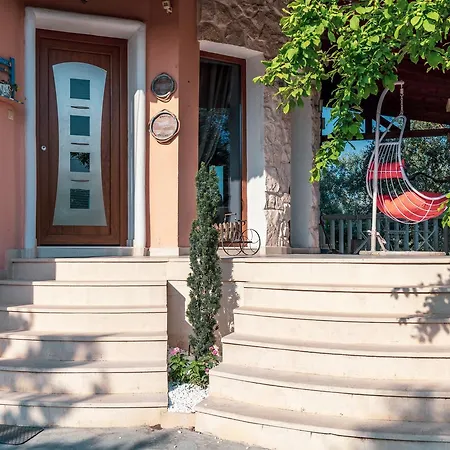 빌라 Fokas Luxury 프리노스