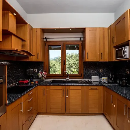 Fokas Luxury Villa