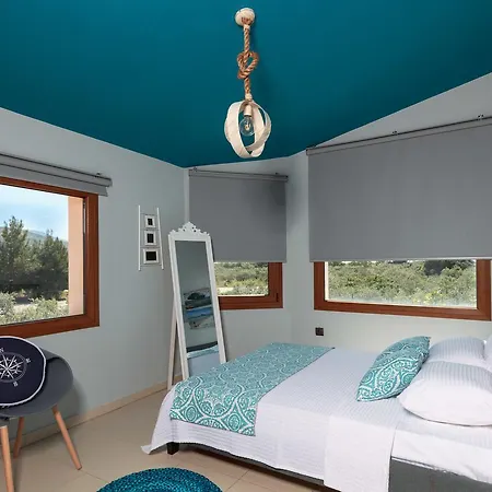 Fokas Luxury 프리노스